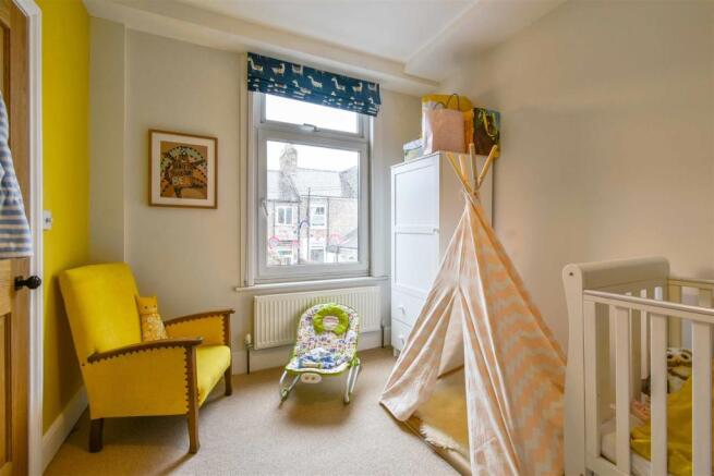 bedroom 2.JPG