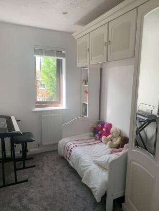 Photo 10