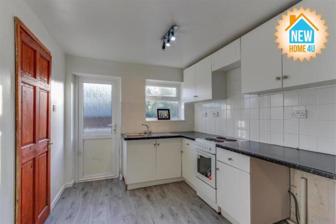 KITCHEN:
