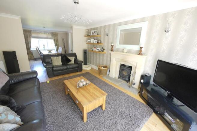 LOUNGE:-