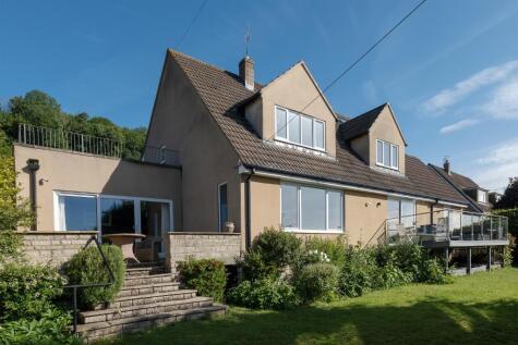 Whitecourt, Uley, Dursley, GL11 5TG