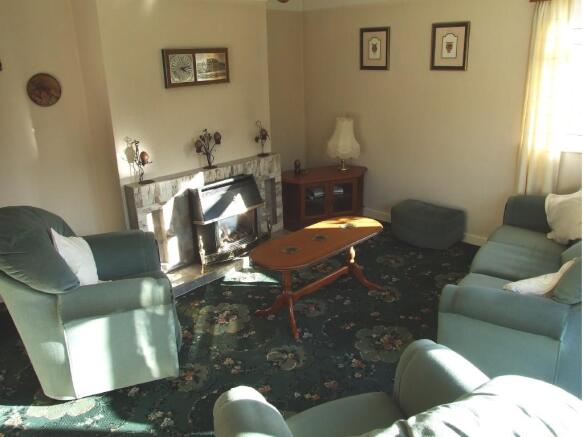 Lounge 1