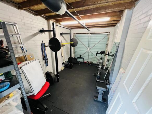 Garage.JPG