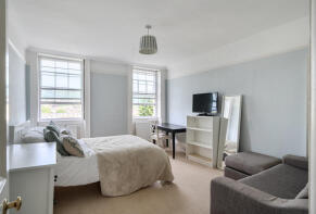 Flat 4, 11, Bladud Buildings, City Centre, Bath BA1 5LS