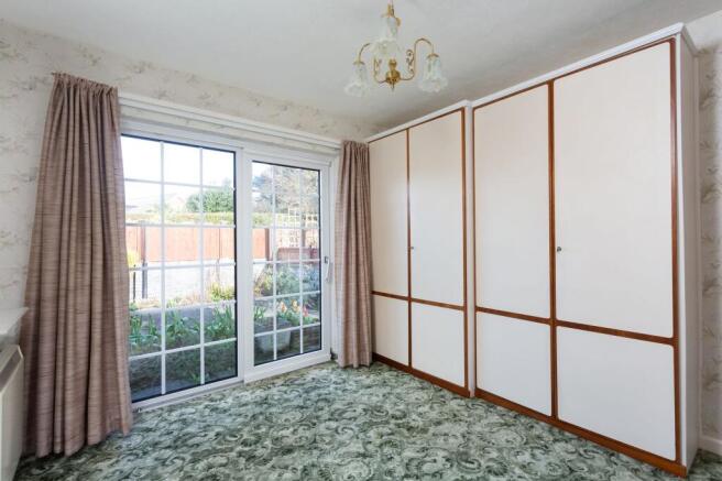 3 bed Bungalow for sale Image 8