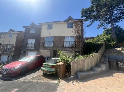 17 Bramble Close, Plymouth, Devon PL3 6TR
