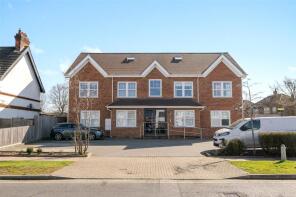 Flat 6, 2 Brookbury House, Blackbrook Lane, Bickley, Bromley BR2 8AY