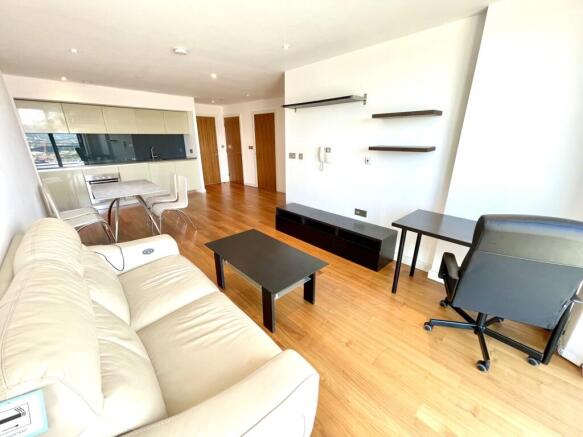 City Loft, St Pauls Square, Sheffield, S1 photo 4