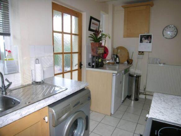 Photo 10