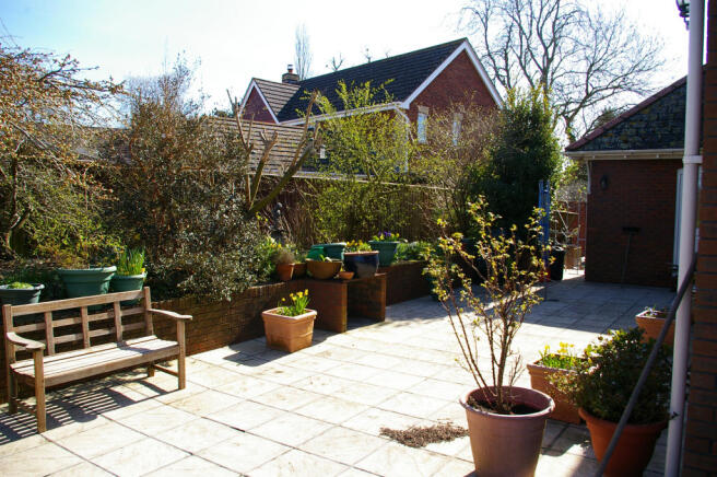 Photo 9