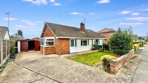 Lime Crescent, Waddington