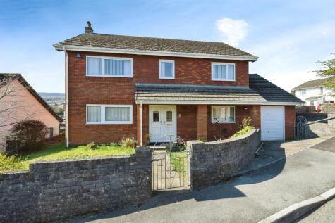 St. Johns Close, Cefn Coed, MERTHYR TYDFIL