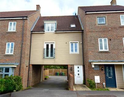 Warner Close, Basingstoke, Hampshire, RG24
