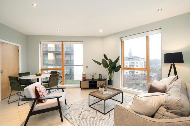 287 Kestrel Building