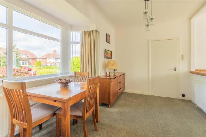 3 bed Bungalow for sale Image 9