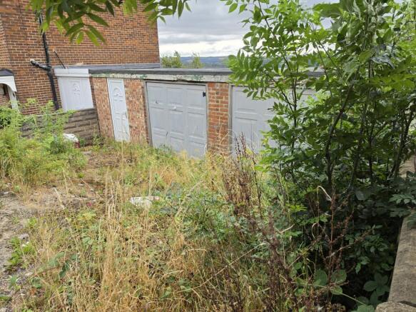 Garages for sale Image 8