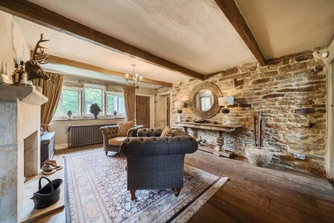 4 bed Detached for sale Image 7