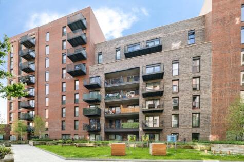 Ron Leighton Way, London, E6