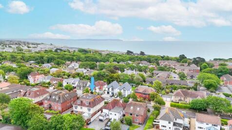 Stuart Road, Highcliffe, Christchurch, BH23
