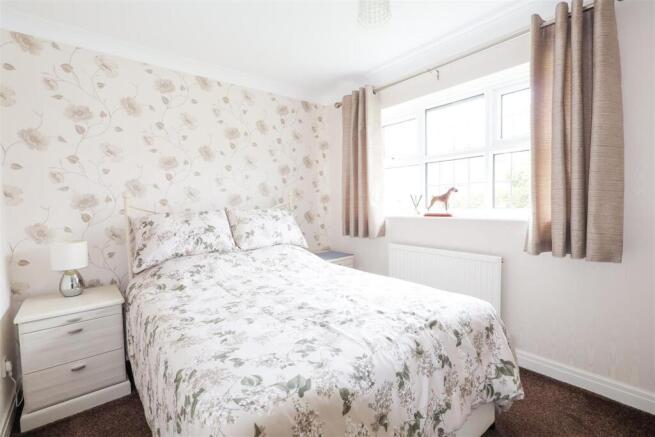 3 bed Detached Bungalow for sale Image 7