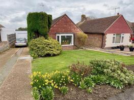 124 Chalfonts, Willingdon Park Drive, Eastbourne BN22 0DG