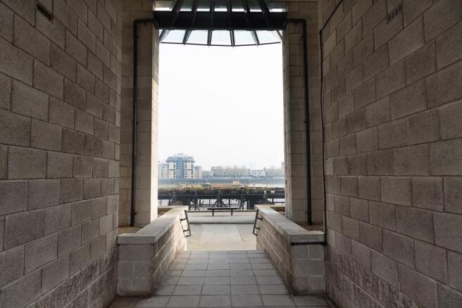 Thames Path Pedestrian Entrance