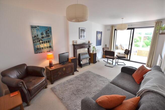 Living Room/Diner