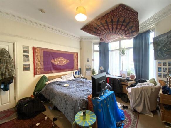 BEDROOM 14.jpeg