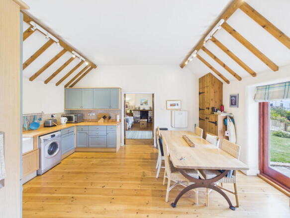 3 bed Barn Conversion for sale Image 5