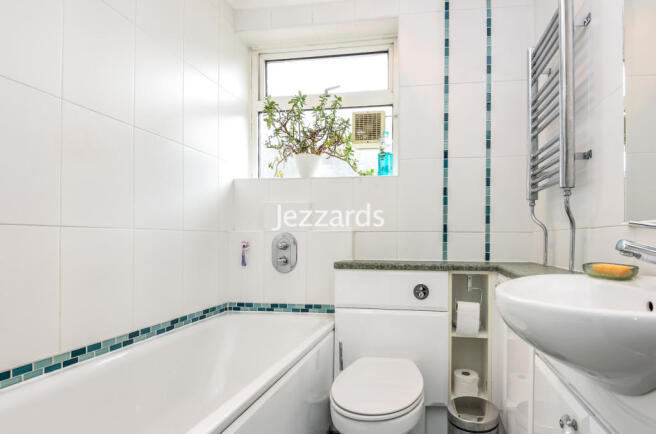 Uxbridge Road, Feltham, TW13