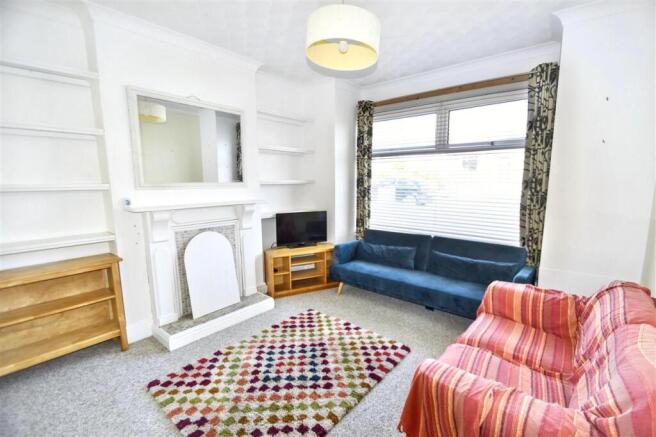 SITTING ROOM