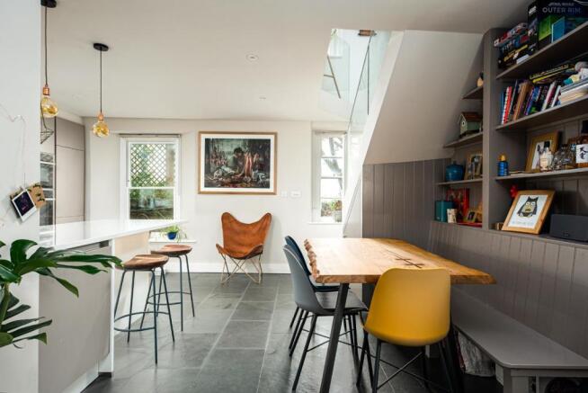 Kitchen_3.jpg