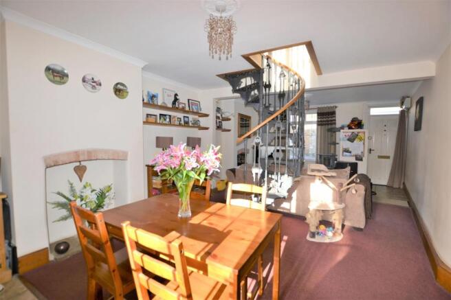 Living / dining room