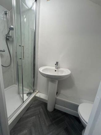 5 bed Terraced for sale Image 10