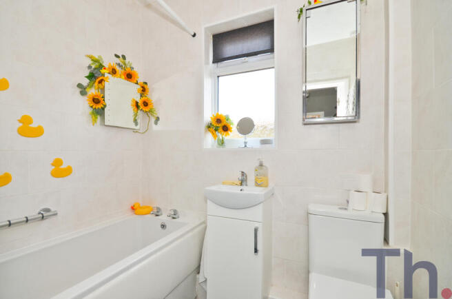 Bathroom.JPG