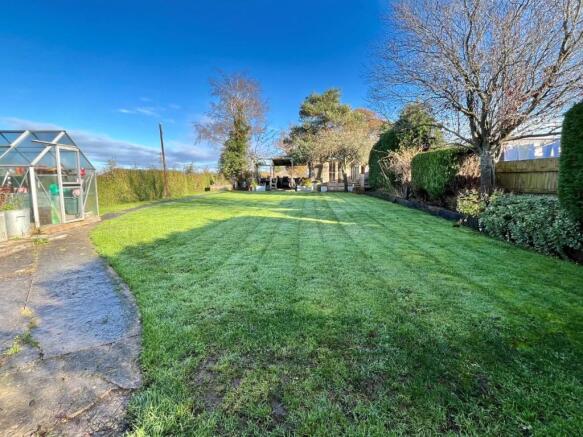 garden1.jpg