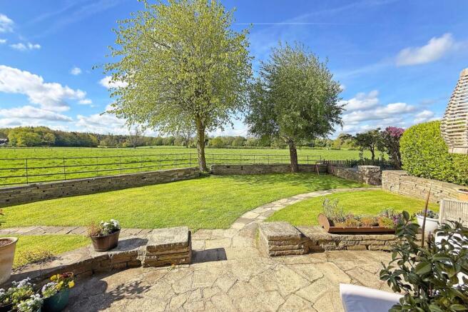 10 bed Detached for sale Image 8