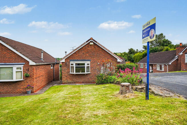3 bed Detached Bungalow for sale Image 2