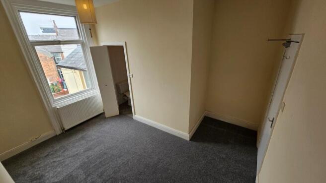 1 bed Flat to rent Image 10