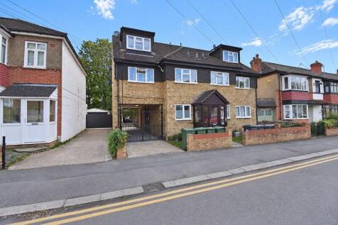 Roebuck Court, 163a Cavendish Road, Highams Park, London. E4 9NG