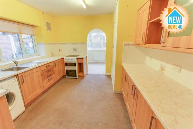 KITCHEN: