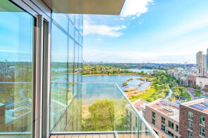Flat 67, 48 Skylark Point, Newnton Close, Hackney, London N4 2BX