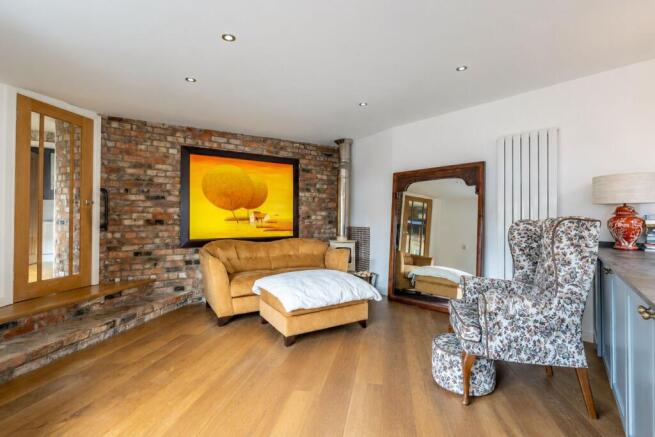 4 bed Village House for sale Image 6