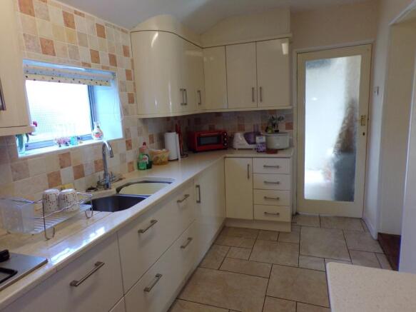 Kitchen 1