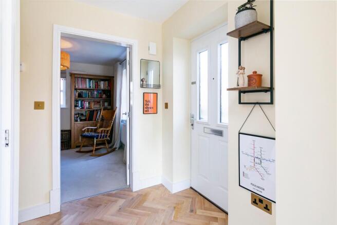 3 bed Detached for sale Image 7