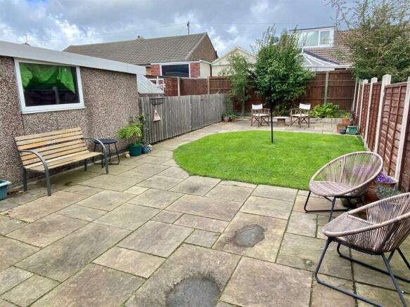 fountain street 16 garden 2.jpg