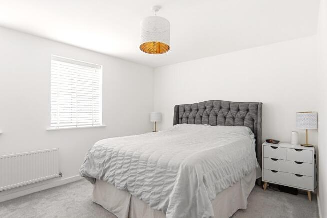4 bed Detached for sale Image 8