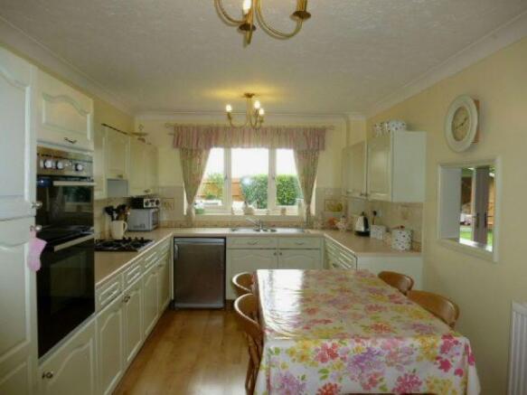 Kitchen/Breakfast Ar