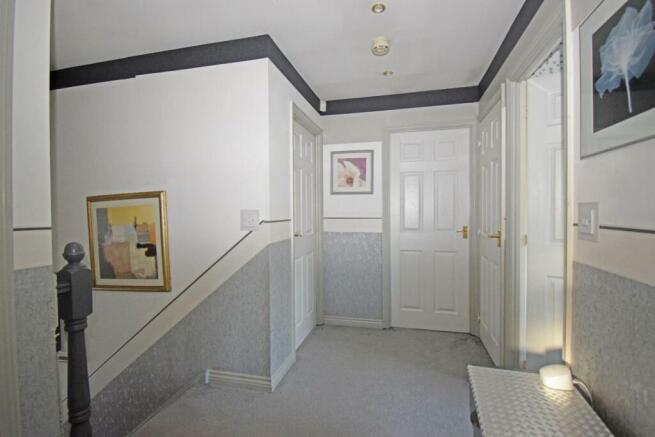 3 Impney Way, landing.jpg