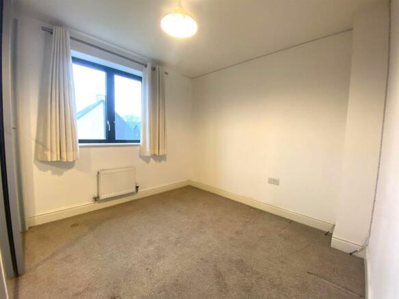 4th Bedroom.jpg
